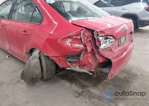 2014 Volkswagen Jetta 2.0L S from USA, damaged, VIN 3VW2K7AJ7EM221275